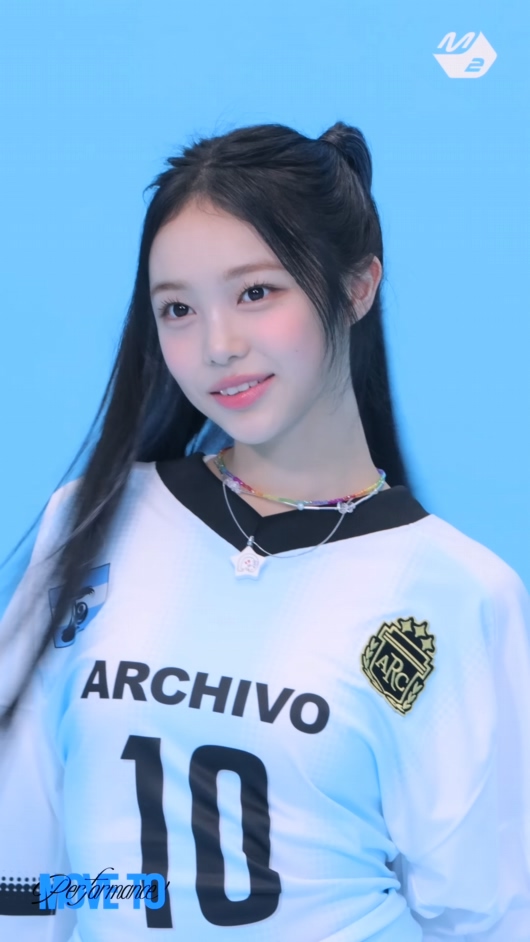 20250622 Hearts2Hearts 女团饭拍秀[4部合集 1.62G]插图