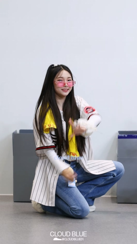 20250622 KIIRAS 女团饭拍秀[5部合集 2.29G]插图1
