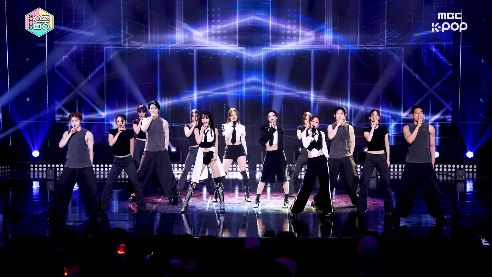 20250621 KISS OF LIFE 女团饭拍秀[2部合集 867M]插图