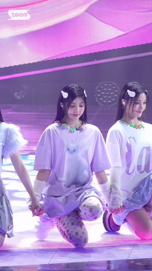 20250629 ILLIT 女团饭拍秀[5部合集 2.48G]插图1
