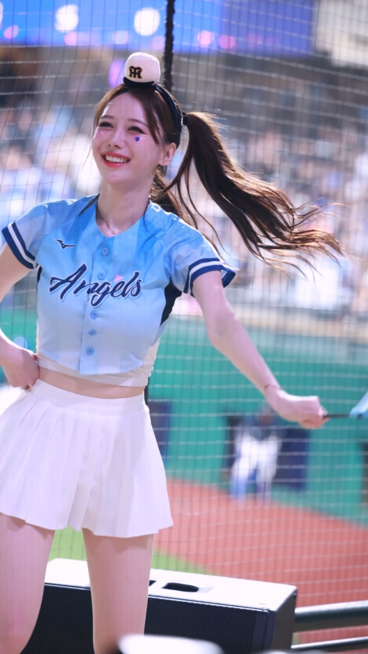 20250826 啦啦队 女团饭拍秀[38部合集 10.4G]插图1