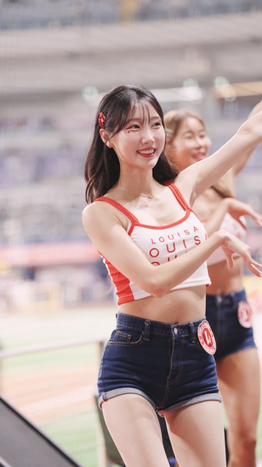 20250816 啦啦队 女团饭拍秀[33部合集 10.7G]插图1
