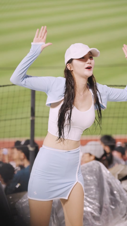 20250730 啦啦队 女团饭拍秀[28部合集 5.47G]插图