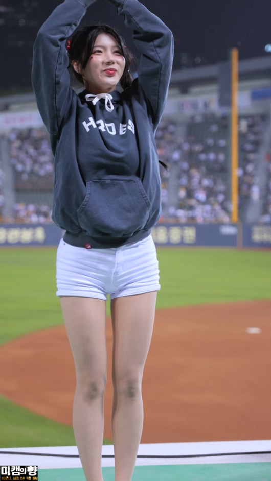20250905 啦啦队 女团饭拍秀[30部合集 13.7G]插图1