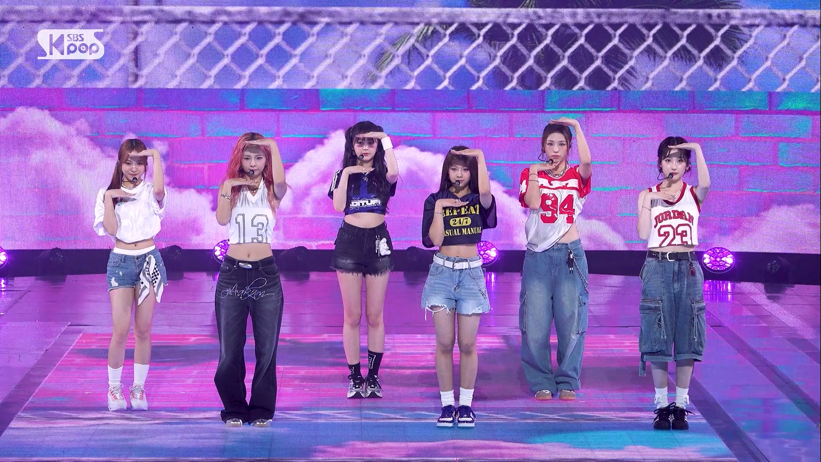 20250831 Queenz Eye 女团饭拍秀[1部合集 478M]插图