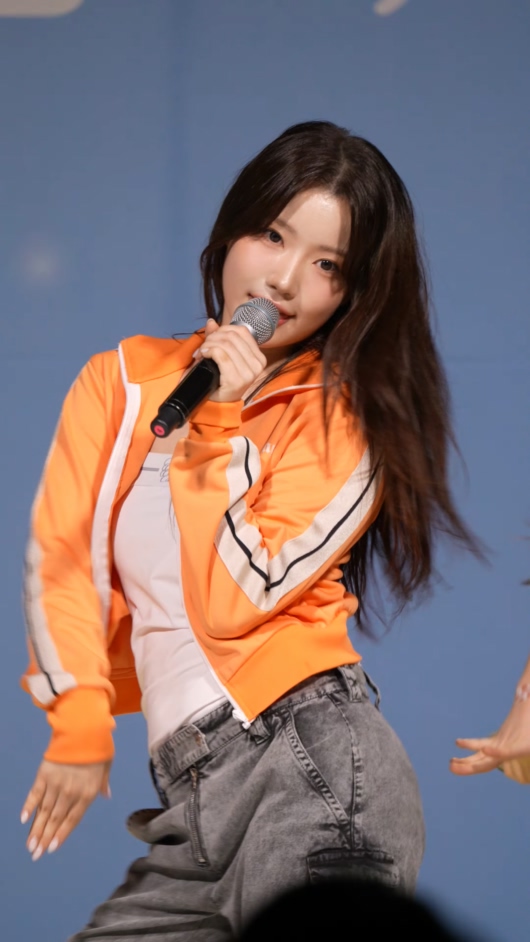 20250903 USPEER 女团饭拍秀[10部合集 4.41G]插图1