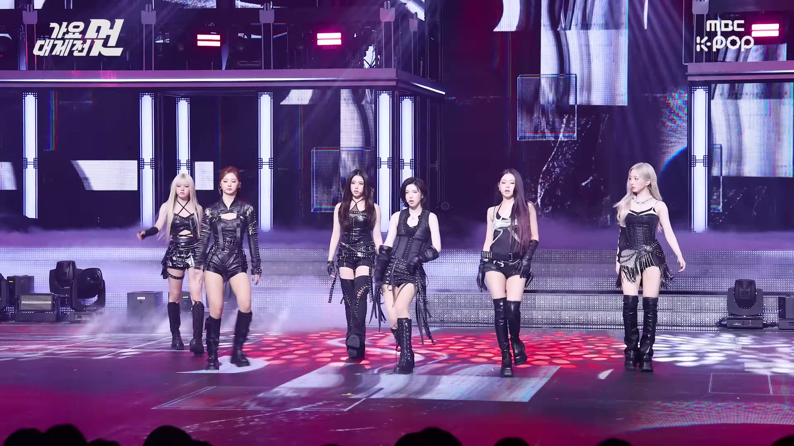 251231 NMIXX 女团饭拍秀[4部合集 3.35G]-饭拍吧