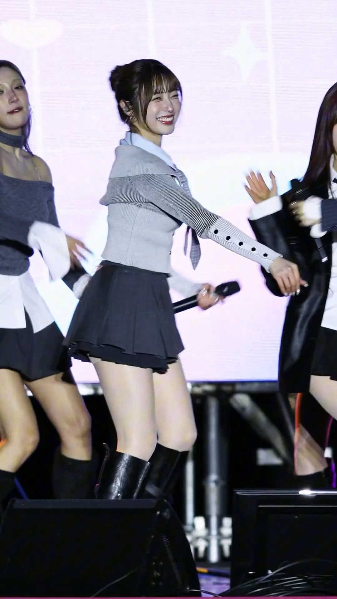 251231 LIGHTSUM 女团饭拍秀[26部合集 4.59G]-饭拍吧